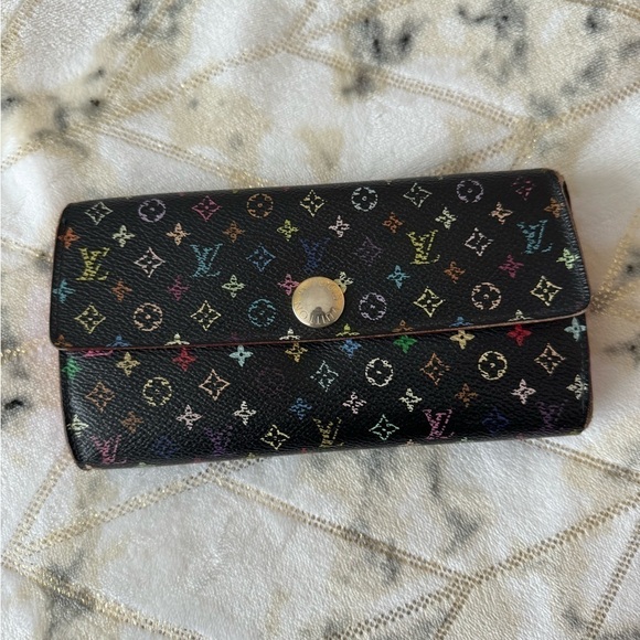 Louis Vuitton Black Murakami Multicolor Sarah Wallet. Striking Design & Colors. - Picture 1 of 7